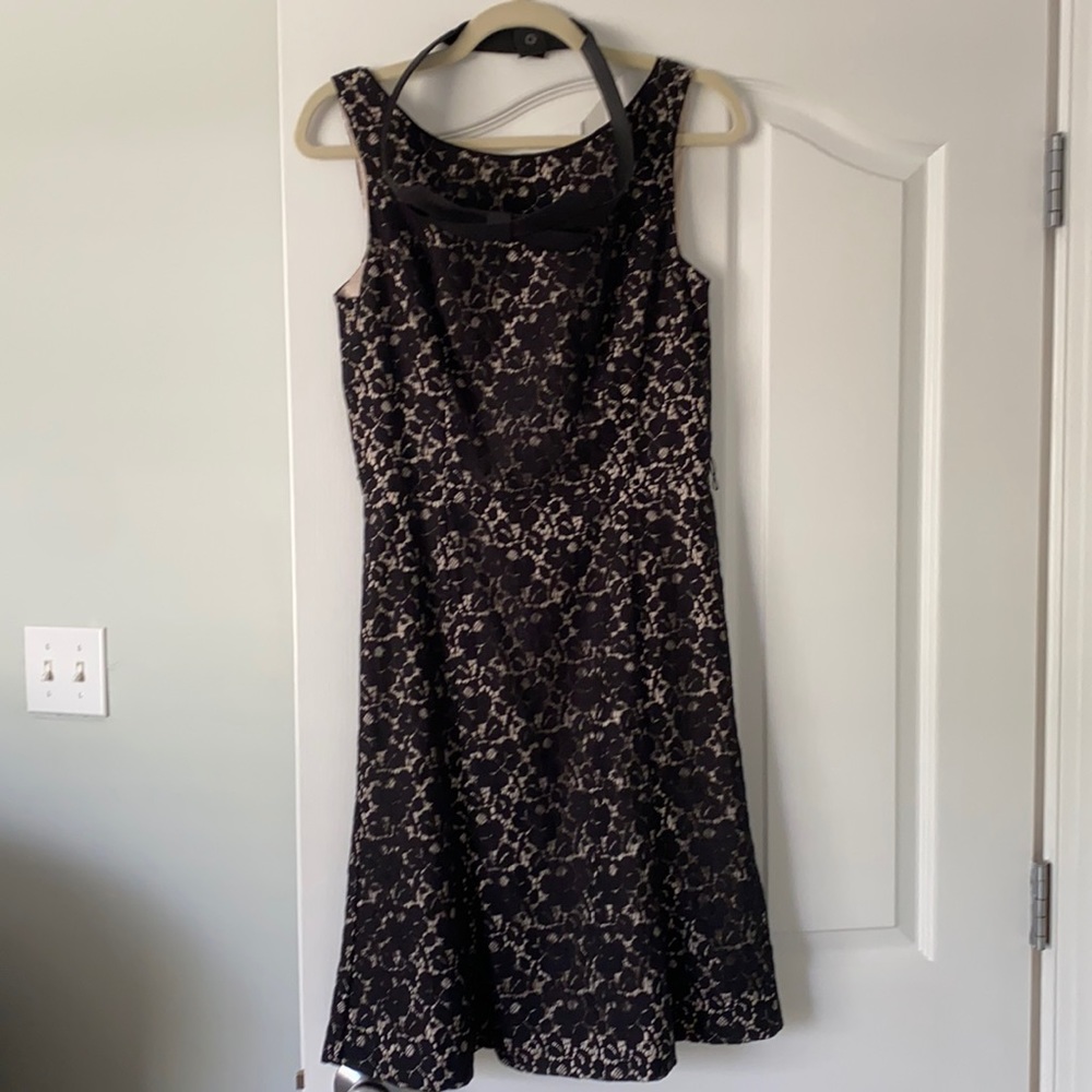 Black lace dress with belt WHBM size 6 like new